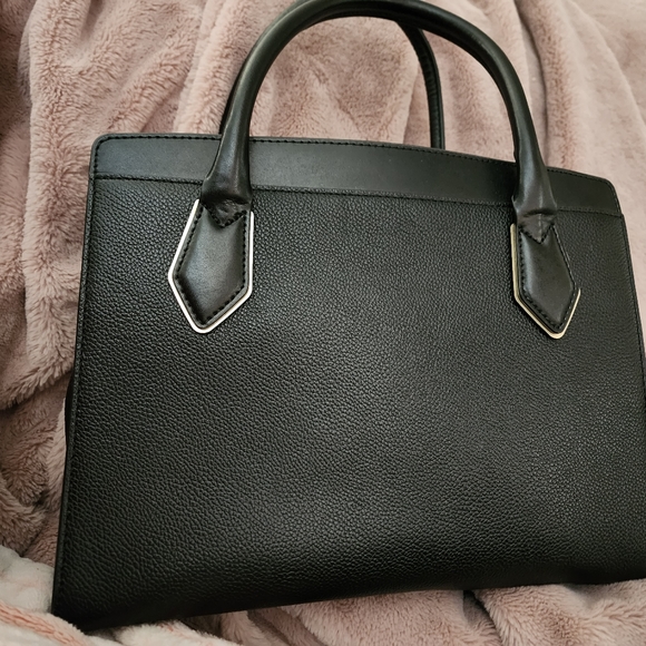 MK Purse - Picture 2 of 2